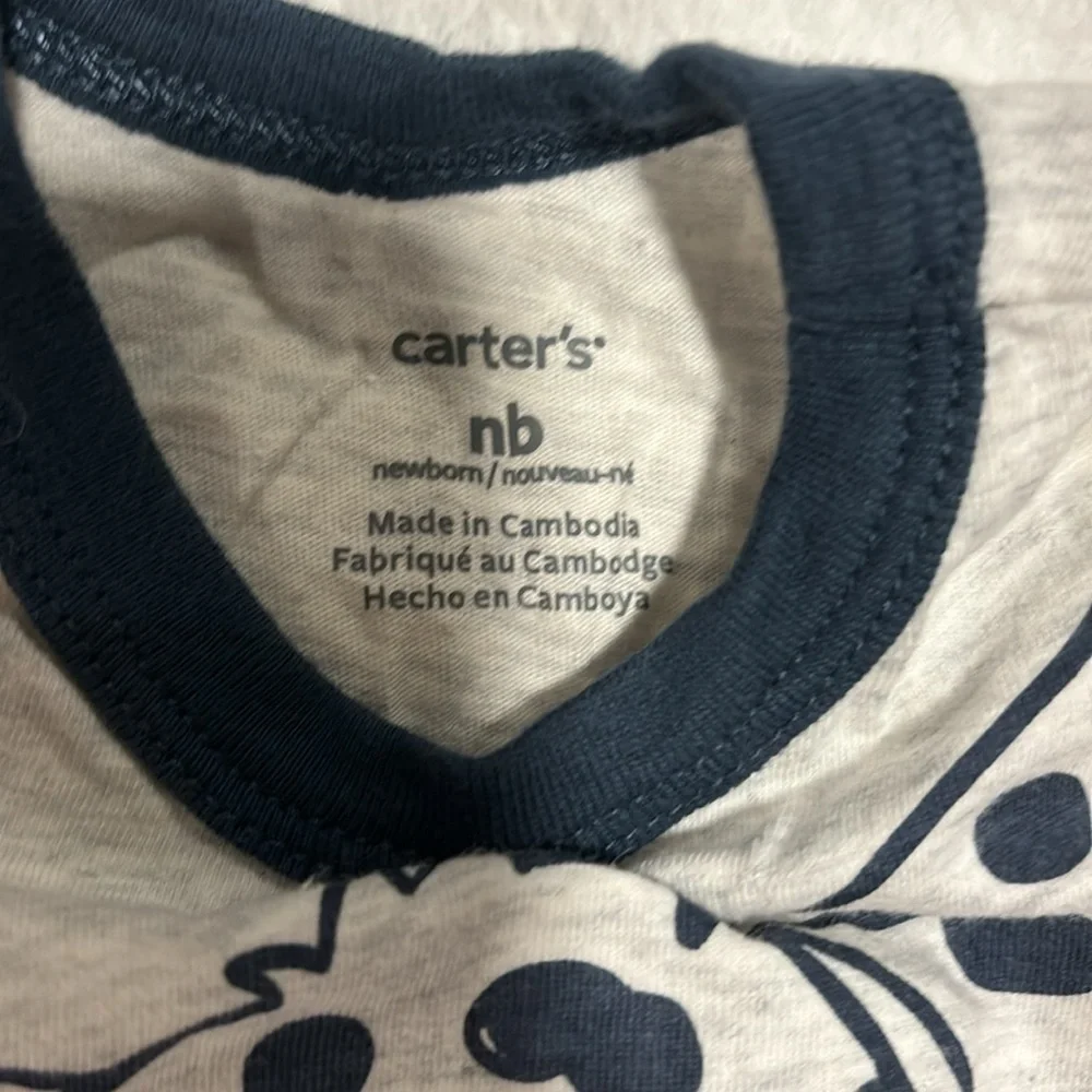 Newborn Carters baby dog shirt and pants set outfit. Gray with navy dog.